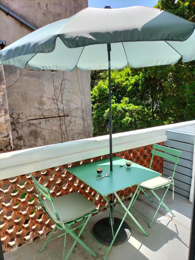 Studio Terrasse, Intra-Muros, Climatise Avec Wifi Avignon Exterior photo
